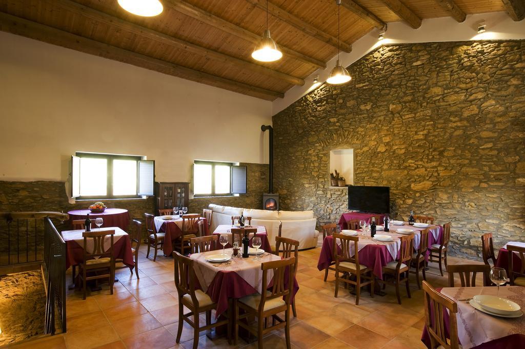 Agriturcostabaira Villa Caltagirone Buitenkant foto